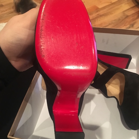 Christian Louboutin Miss Ellen Pumps - Picture 5 of 7